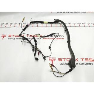 Tesla Modell 3 Kofferraumdeckelkabelbaum 1068789-00-F