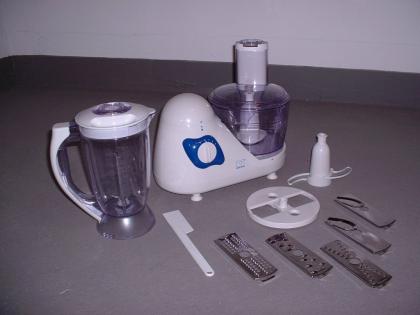 Küchenmaschine und Zubehör