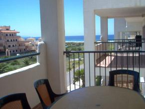 Ferien Appartement mit Pool Kindergarten in urbanization. 100 mt. vom Strand