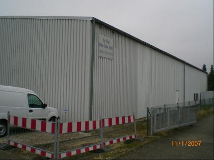 Eschweiler Halle mit Büroräumen