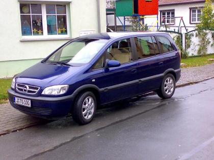 Opel Zafira 1. 6 Ed. Ezl. 05/03 KLIMA 8fach bereift alle ALU unfallfrei 79. 90