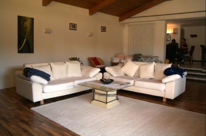 Sonnige große Loft-Wohnung mit traumhaftem Neckarblick offener Wohnküche Bar