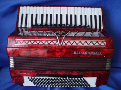 BUGARI Armando-Seniorfisa aus Castelfidardo-Italien