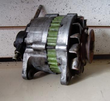 Lichtmaschine Komplett aus Opel Astra F mit Isuzu Motor 1 7 Diesel