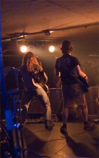 Heavy Band sucht Sänger