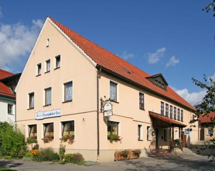 Wer Bügelt meine Hemden