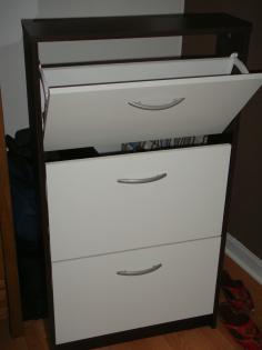 EINAMER Schuhschrank SUCHT neuen Besitzer