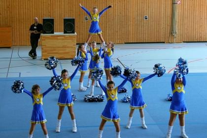 Cheerleader Trainer /in gesucht für unsere Minis