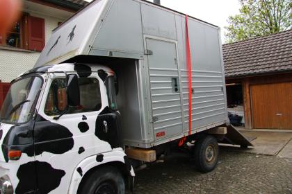 Saviem SG 2 1 bus und 1 Lkw 3. 5 t