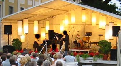 Mobile Musikanlage für Groß und kleine Veranstaltungen incl DJ