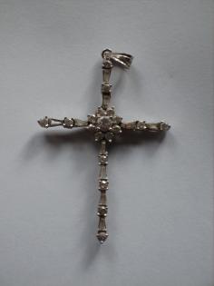 Verkaufe Kettenanhänger Kreuz 750er Weißgold mit Saphiren