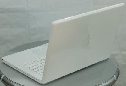 Apple MacBook Pro MC026LL / A 15 4 2 66 GHz Intel Core 2 4G HD 320g