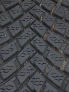 4 Winterreifen Continental Wintercontact 185/55 R15 81T auf 4-Loch Stahlfelge