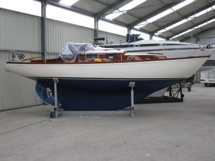 Hallberg Rassy P28 No. 500 für 24. 999Euro