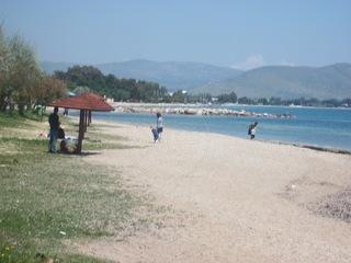 Griechenland in Nea Makri Marathon Bauland in einer schoenen ruhigen Lage zu v