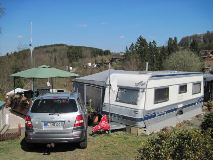 Wohnwagen Fendt auf festem Stellplatz im Sauerland - Preissenkung