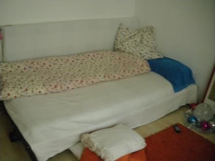 Möb. ruhiges znetrales Zimmer
