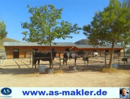 Sonderpreis ca. 23600 m Grundstück mit ca. 4890 m Gewerbeobjekt zu verkaufen