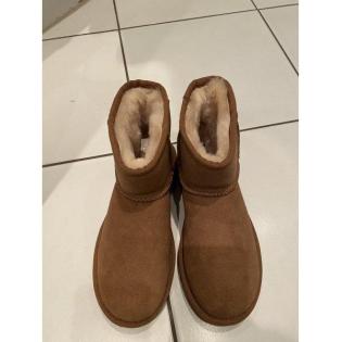 UGG Boots braun Gr. 38