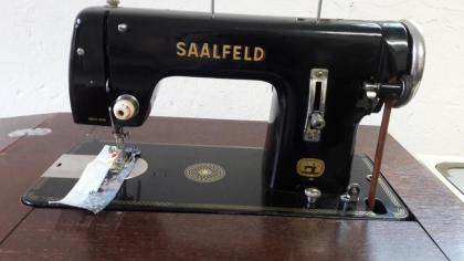 Verkaufe Schranknähmaschine Saalfeld