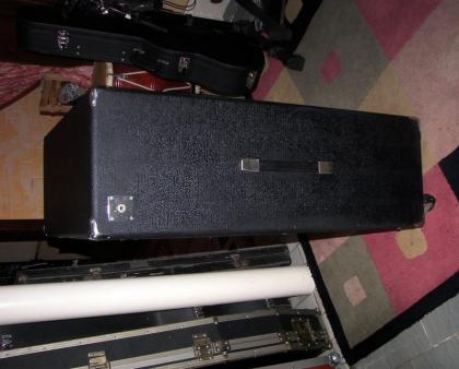 Verkaufe große Vintage Gitarrenbox mit 2x12 Celestion Speaker