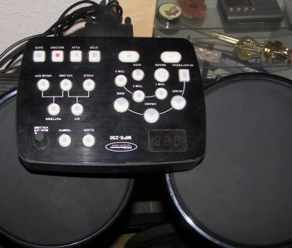 Verkaufe E-Drum-Set Millenium MPS-250 E-Drumset elektronisches Schlagzeug
