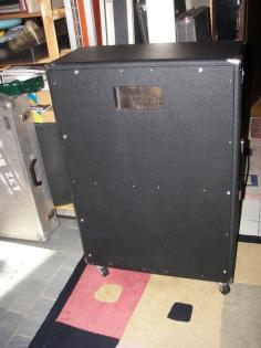 Verkaufe große Vintage Gitarrenbox mit 2x12 Celestion Speaker