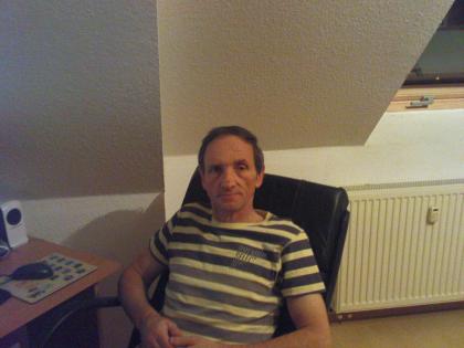 Singel Mann 46 Jahre aus dem Raum Leipzig sucht Sie