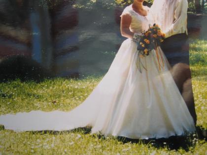 Hochzeitskleid Brautkleid Cremefarben aus Frankreich