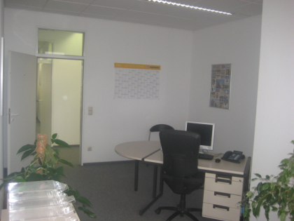 Tagesbüro mit Vollausstattung
