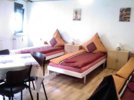 Frankfurt am M. Monteurunterkunft ab 10 Euro Tel. 0151 15662588