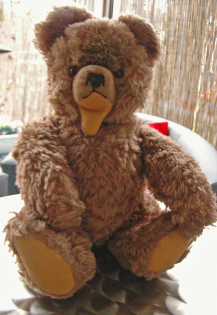 Sehr schöner Alter Teddy