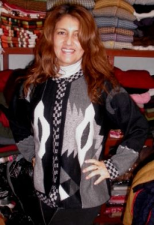 Schwarz weisse Strickjacke mit Designs Alpakawolle