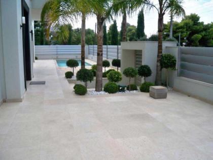 Exclusive villa near the City of Athens