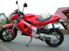 Verkaufe Gilera DNA 50 carbon look in sehr gutem Zustand und wenig Kilometern