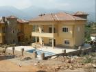 Villa in Alanya mit Einliegerwohnung 1. 500 m Grundstück mit Platz für weitere