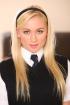 Jung und neugierig sucht DICH