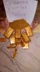 Goldbarren in der Menge zum Verkauf