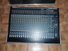 Behringer Eurodesk MX2442a Mischpult Case.
