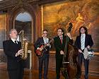 PlugAndPlay-Band - die stilvolle Live Musik für Ihre exclusive Firmenfeier Hoch