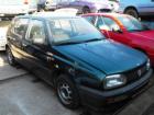 Zugreifen bei Schlachtfest eines Golf III 1. 4 Motor ABD Getriebe CWM