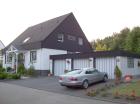 Zweifamilienhaus mit Pool 3 Garagen und gepfl. Garten in ruhiger Lage