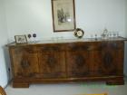 Vitrine/Buffet aus Nußbaum von ca. 1920