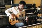 Grooviger Profibassist fundierte Vocs. sucht groovige Band Soul/Funk/Pop