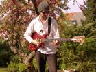 Bassist sucht Band bitte nur Profis
