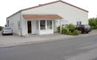 GESCHÄFTSHAUS mit WOHNUNG Bj. 1997 zu Verkaufen. 300. 000 EUR