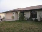 Zwangsverkauf Florida Haus mit Schwimmbad in SE Cape Coral