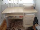 Gebrauchter Computer-Schreibtisch top Zustand