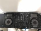 2x Pioneer CDJ 900 Nexus 1x Pioneer DJM-900NXS2