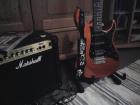 Yamaha Pacifica 112 Verstärker Marshall MG-15